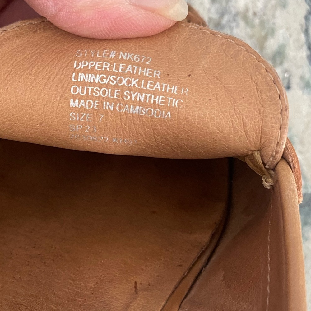 Madewell Tan Leather cut out loafers women’s SZ 7 - Picture 6 of 7